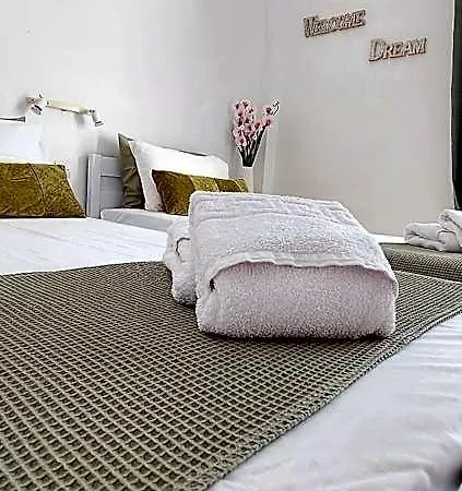 Hotel Kato Yialos *